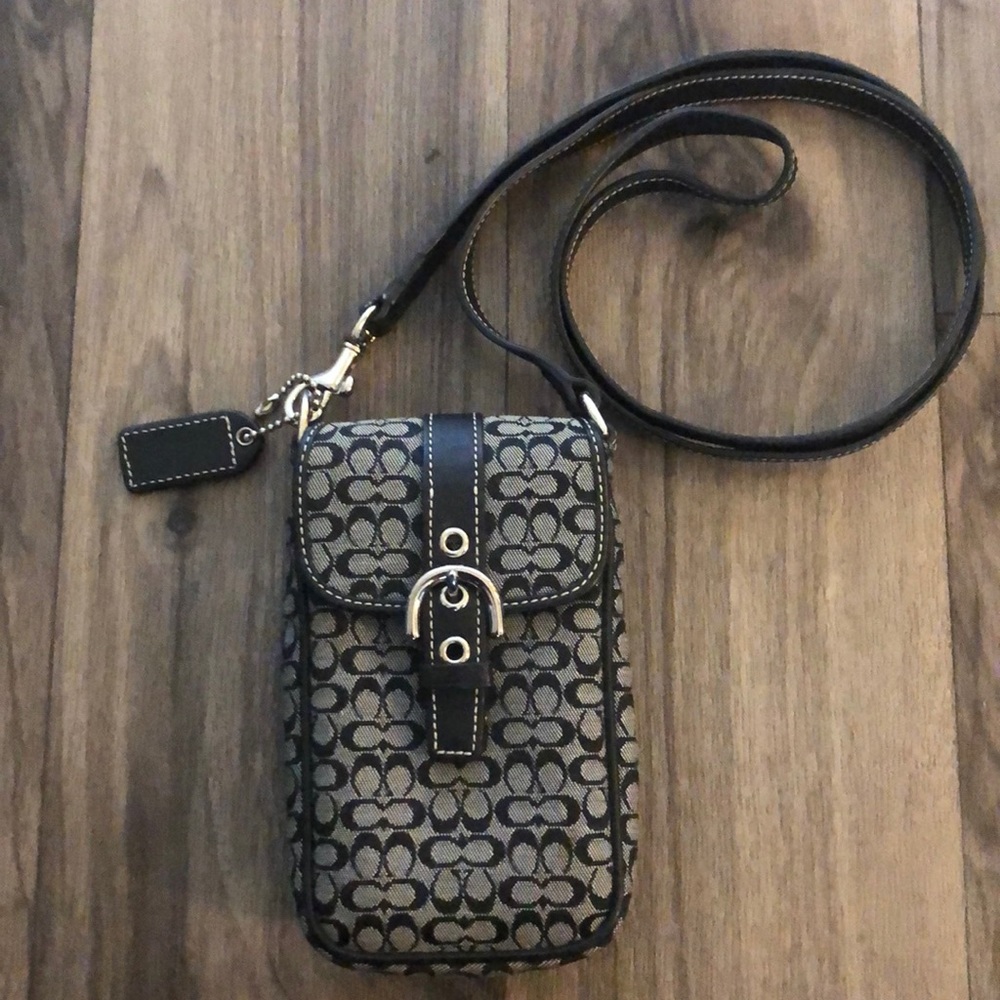 COACH camera bag/small purse
